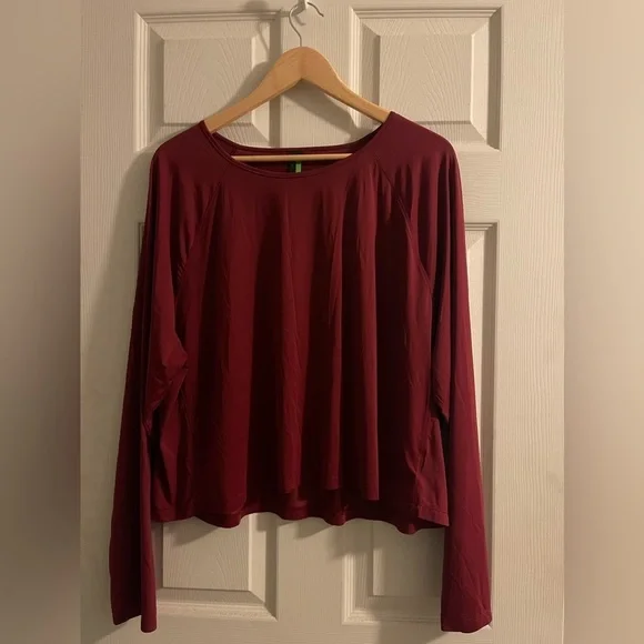 Push FWD Women’s Butter Layer Long Sleeve Top - NWOT - Picture 1 of 4